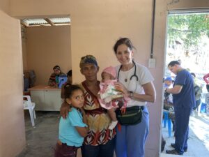 Clinic near Banica, DR